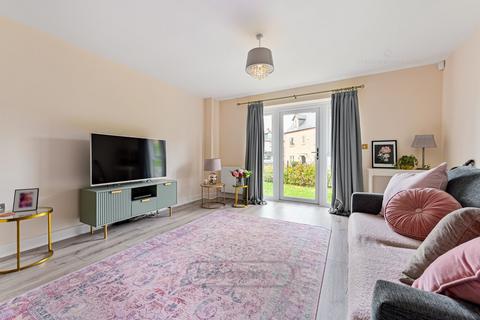 4 Foundry Close, Deanshanger, Milton Keynes, MK19 6FT