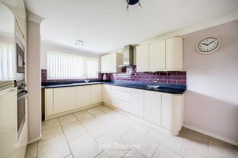 2 bedroom flat for sale, White House Way, Solihull, West Midlands, B91