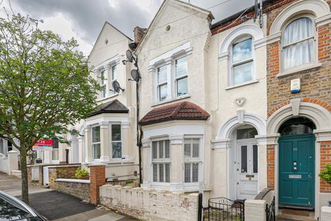 3 bedroom terraced house for sale, Glycena Road, London SW11