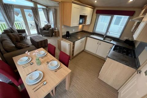 2 bedroom static caravan for sale, Scoutscroft Leisure Park