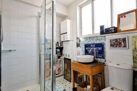 Flat 3, 14 Low Ousegate, York, YO1 9QU