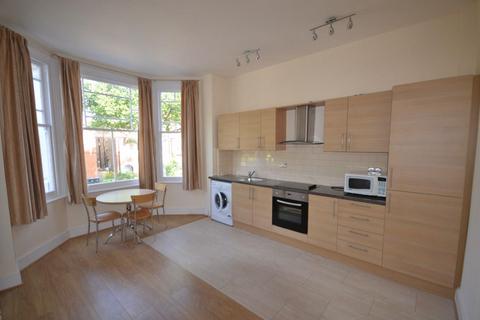 3 bedroom flat to rent, Harvist Road, London, NW6
