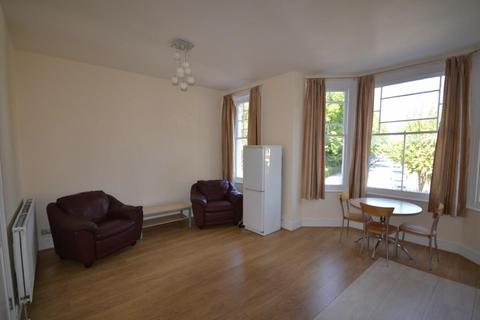 3 bedroom flat to rent, Harvist Road, London, NW6