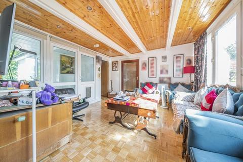 2 bedroom flat for sale, Gordon Avenue,  Twickenham,  TW1