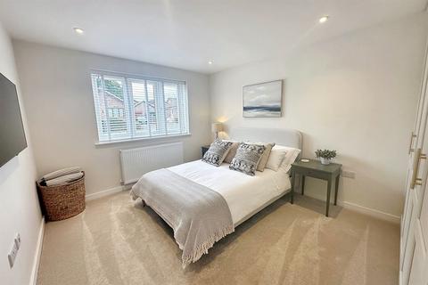 15 Coniston Close, Verwood, BH31 6HW