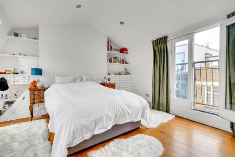 2 bedroom apartment to rent, Baron Street, London, N1