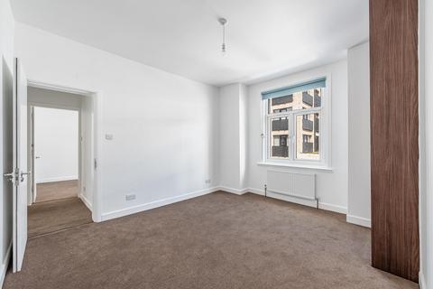 2a Vale Grove, London, W3 7QP