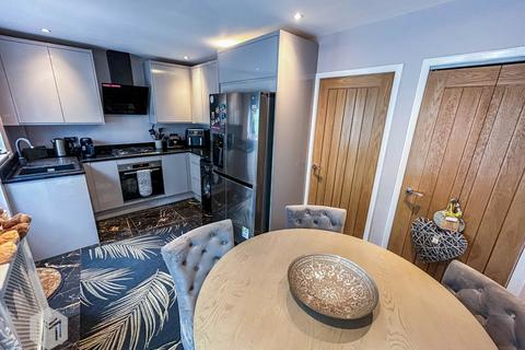 43 Arran Close, Fearnhead, Warrington, WA2 0AN