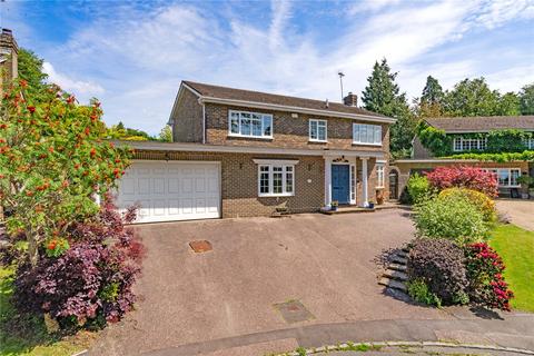 4 bedroom detached house for sale, Links Close, East Sussex TN6