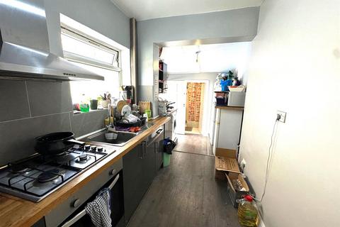 undefined, Warfield Road, Bedfont