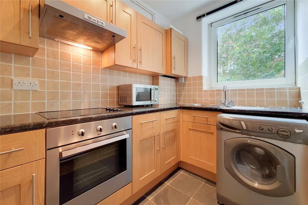Apartment in London - View 4