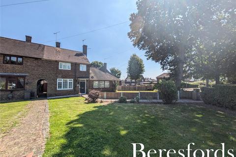 386 Straight Road, Harold Hill, Romford, RM3 7QD