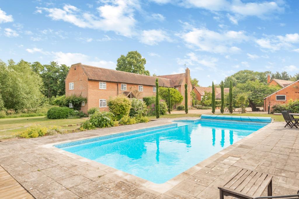 Maidenhatch, Pangbourne, Reading, Berkshire 7 bed detached house for sale £2,500,000