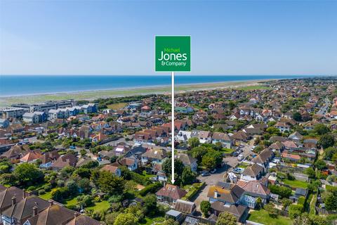 3 bedroom bungalow for sale, Sunny Close, Goring-by-Sea, Worthing, West Sussex, BN12