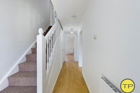 4 bedroom house to rent, Hampton Hargate, Cambridgeshire PE7