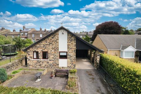 2 bedroom bungalow for sale, Green Lane, Horsforth, Leeds, West Yorkshire, LS18