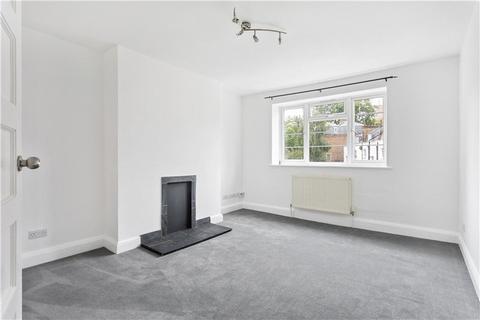 2 bedroom apartment for sale, Kenneth Court, Kennington Road, London, SE11