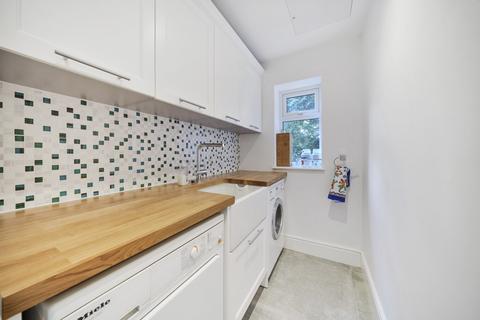 74 Hazell Way, Stoke Poges, Slough, SL2 4DG