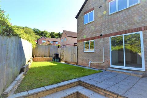 2 bedroom semi-detached house for sale, Fern Close, Bristol BS10