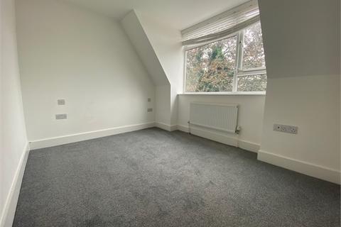 1 bedroom apartment to rent, Boscombe Gardens, Bournemouth, Dorset, BH1