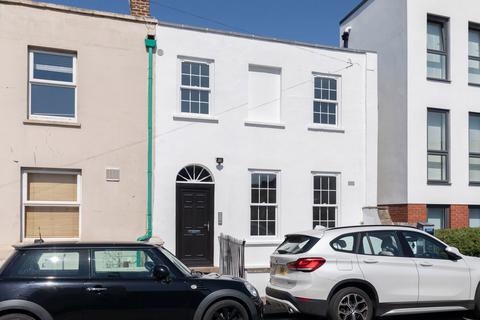 Studio for sale, Apartments @ Gloucester Place, Cheltenham, GL52