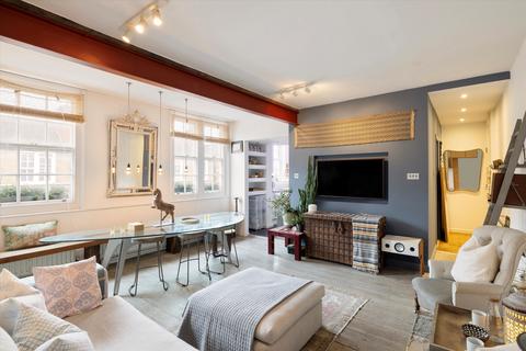 2 bedroom flat for sale, Beaufort Street, London, SW3