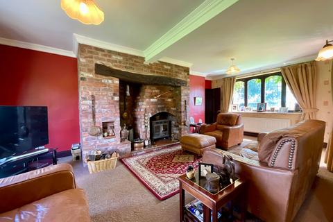 5 bedroom cottage for sale, Tixall Road, Stafford, ST18