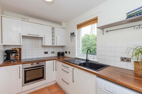 2 bedroom flat for sale, 12/6 Yardheads, Leith, Edinburgh, EH6 6BU