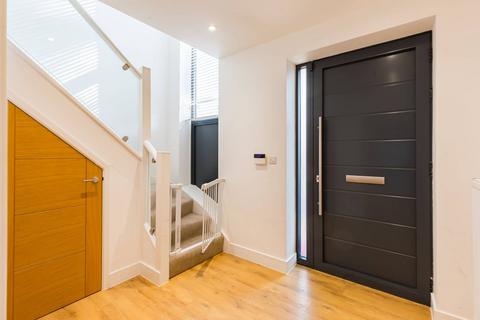 2 bedroom terraced house for sale, TRURO ROAD, Wood Green, LONDON, N22