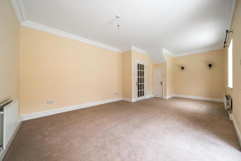 3 bedroom terraced house to rent, Chipping Norton,  Oxfordshire,  OX7