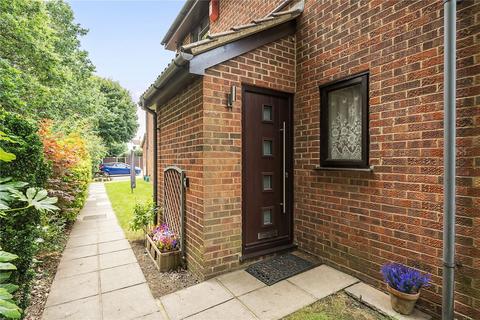 2 bedroom maisonette for sale, Wych Hill Park, Woking, Surrey, GU22