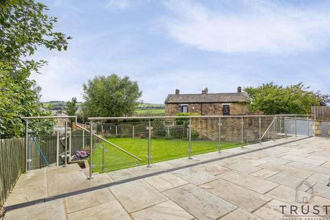 4 bedroom detached house for sale, Mirfield WF14