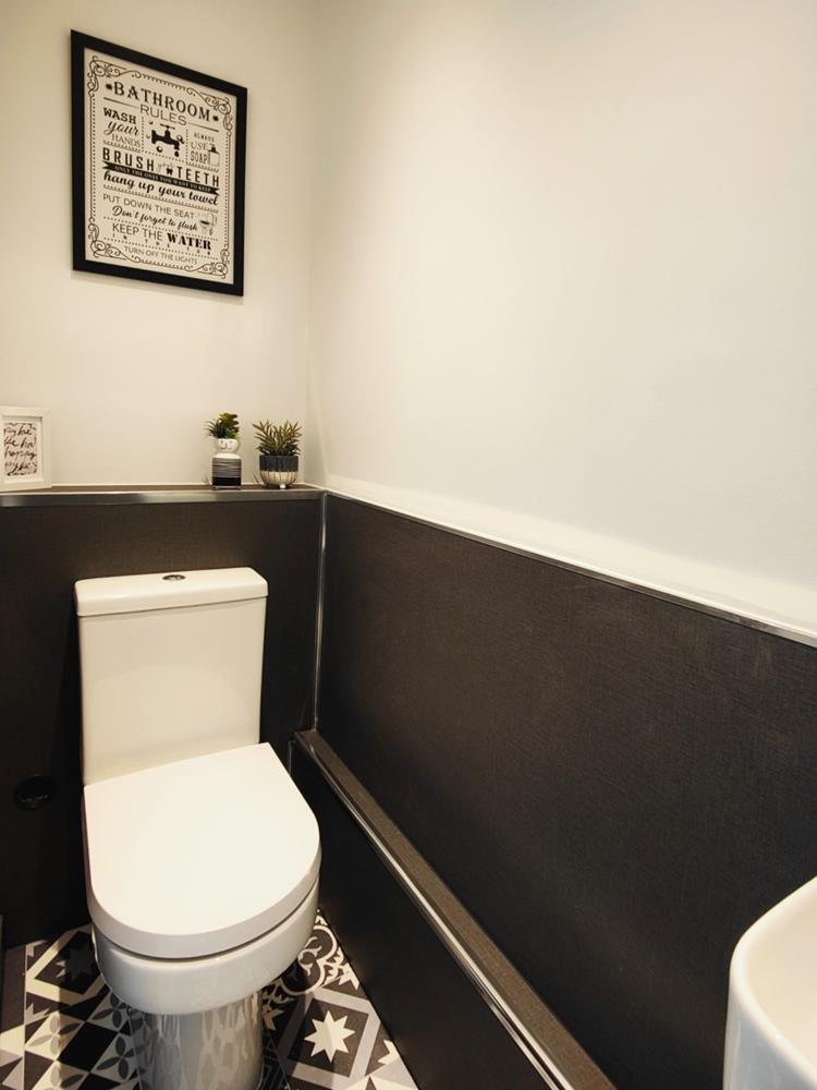 Cloakroom WC