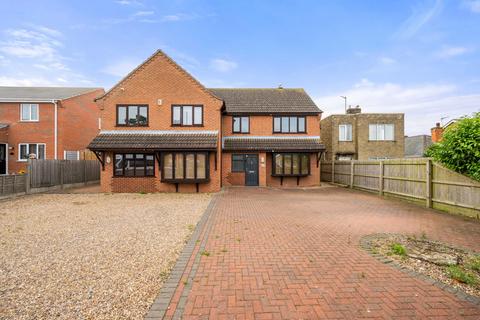 5 bedroom detached house for sale, Woodville Road, Boston, PE21