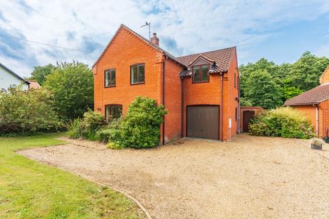 4 bedroom detached house for sale, Union Road, Smallburgh