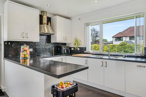 2 bedroom bungalow for sale, Clifton Avenue, Warrington WA3