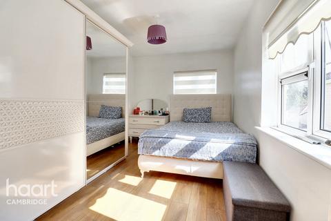 51 Darwin Drive, Cambridge, CB4 3HQ