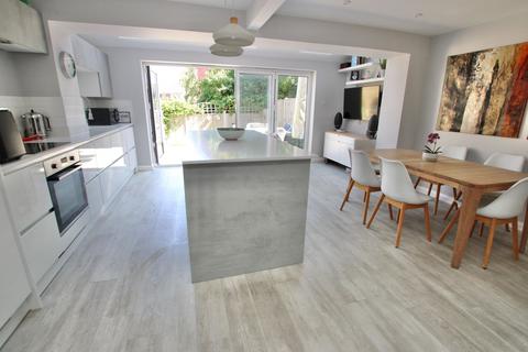 1 Coppergate, Canterbury, CT2 7RT