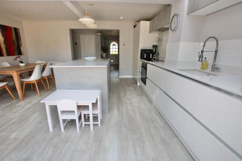 1 Coppergate, Canterbury, CT2 7RT