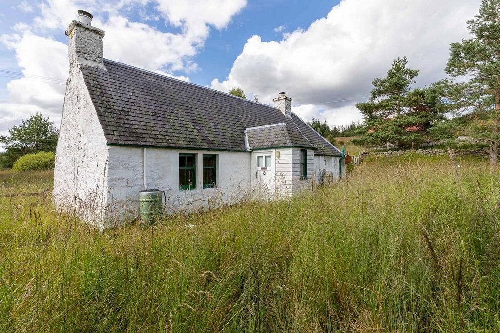 Dalreoch Cottage, Calvine, Pitlochry... 2 bed detached house for sale