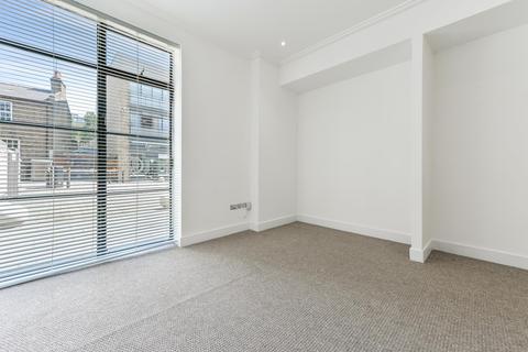 2 bedroom apartment to rent, Ferry Quays, Ferry Lane, Brentford, TW8