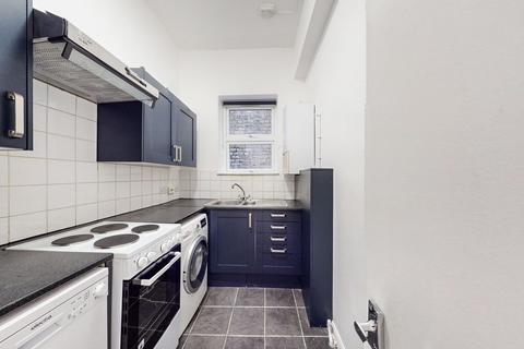 1 bedroom flat to rent, Inglis Road, London W5