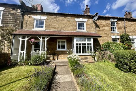 4 bedroom cottage for sale, High Street, Cloughton, Scarborough, YO13 0AE