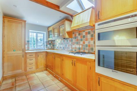 2 bedroom detached house for sale, Abingdon Court Farm, Cricklade, Swindon, Wiltshire, SN6