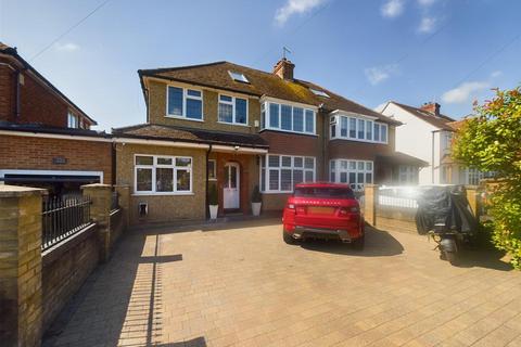 4 bedroom semi-detached house for sale, Tring Road, Aylesbury HP20