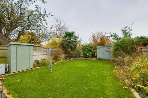 4 bedroom semi-detached house for sale, Tring Road, Aylesbury HP20