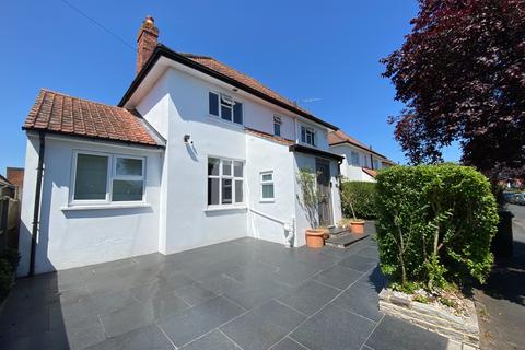 4 bedroom detached house for sale, WOKING