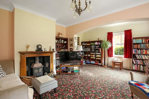 81 Castle Road, Salisbury, SP1 3RW