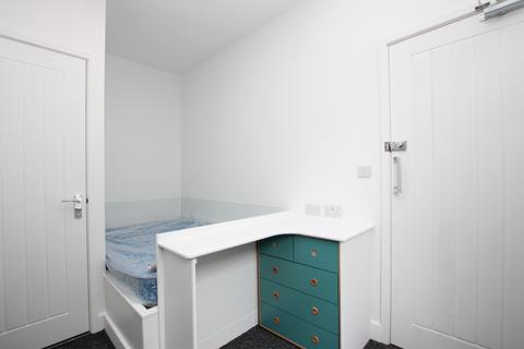 1 bedroom house of multiple occupation to rent, Cross Street, Kettering NN16