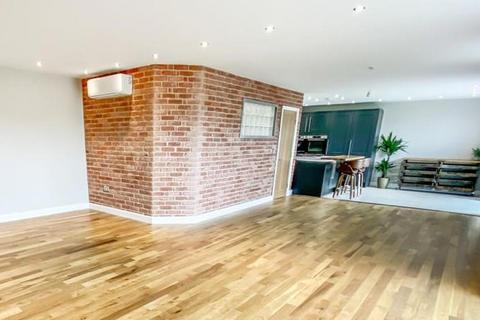 3 bedroom coach house for sale, Bevercotes Lane, Newark NG22